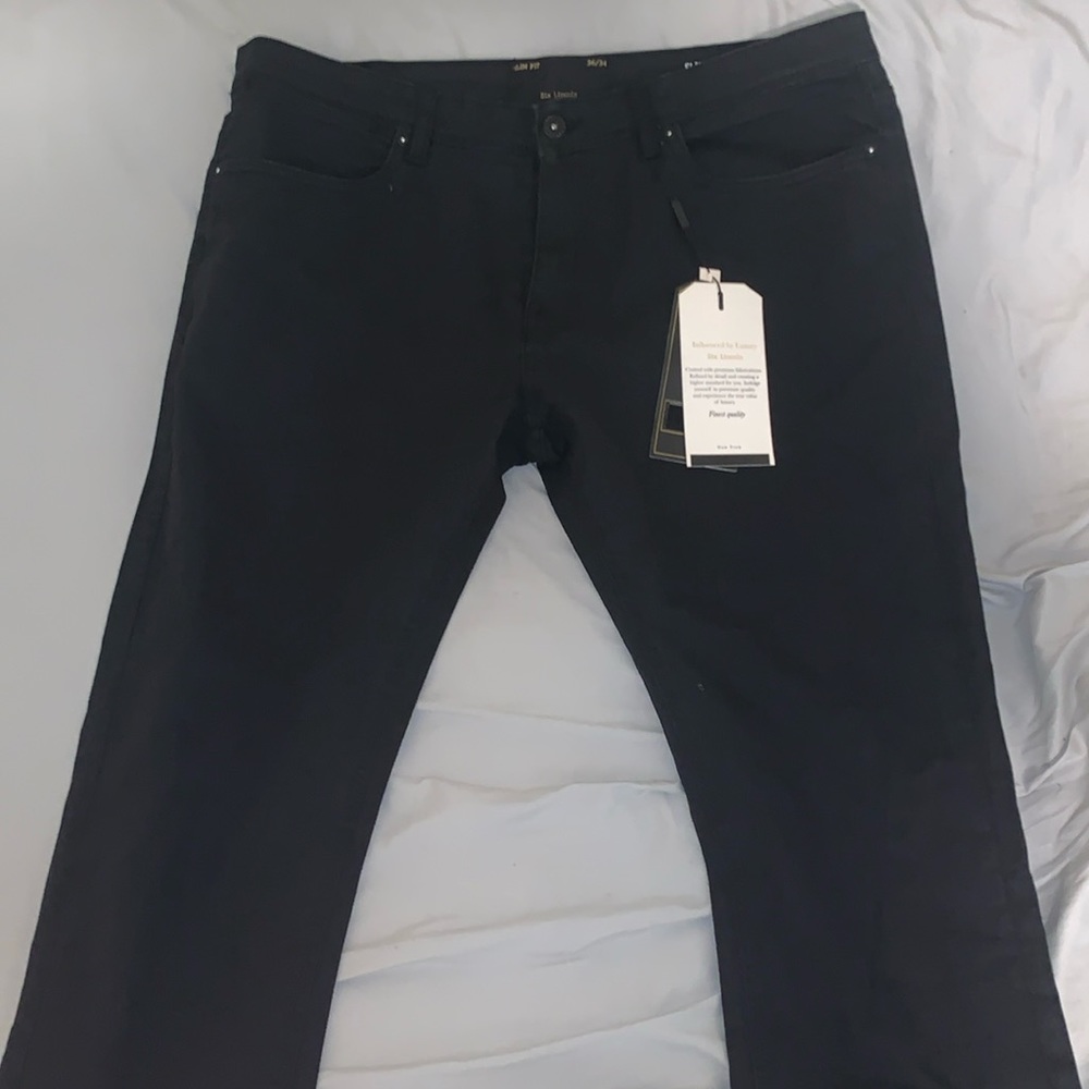 Six Lincoln New York jeans